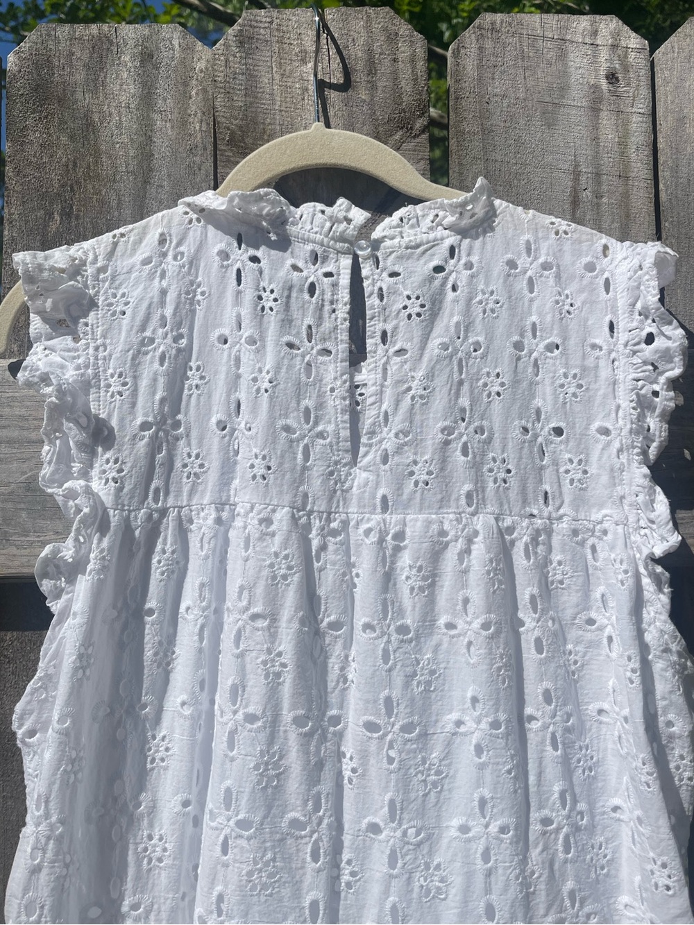 Mud Pie White Eyelet Tiered Mini Dress Sz M - Picture 8 of 10